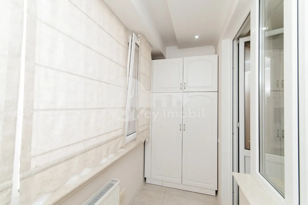 Apartament, Centru, MELESTIU