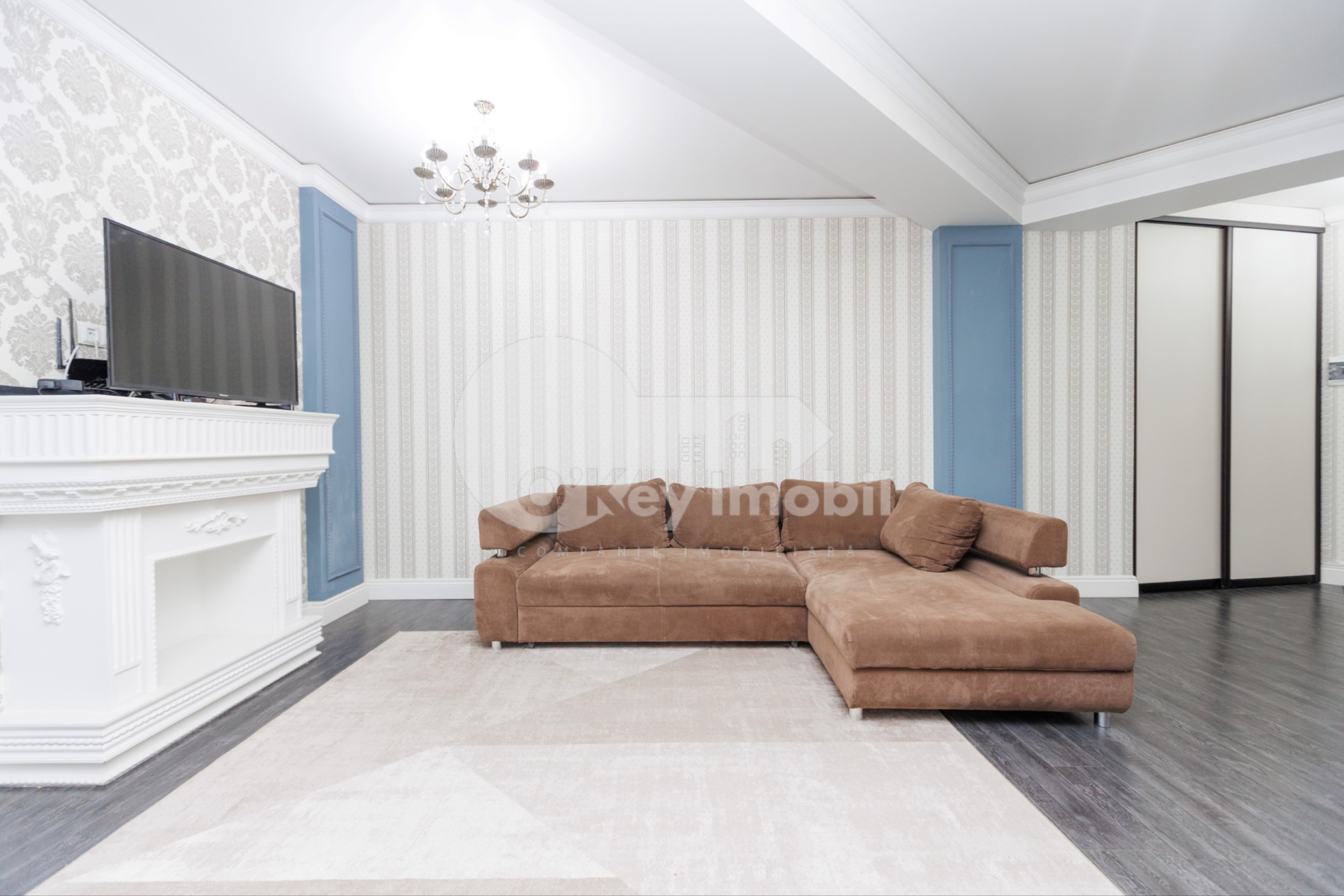 Apartament, Centru, MELESTIU