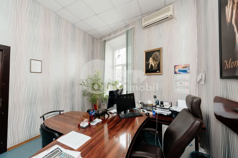 Офис, Центр, КОЛУМНА