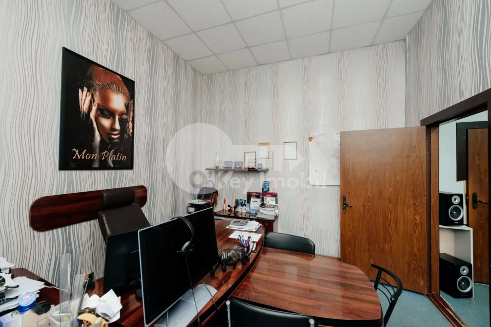 Офис, Центр, КОЛУМНА