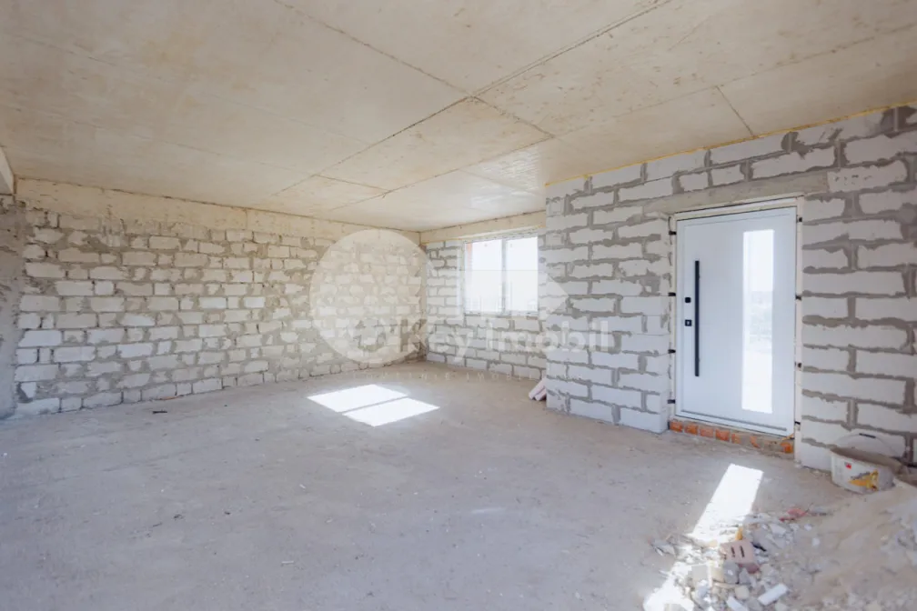 Townhouse, STĂUCENI