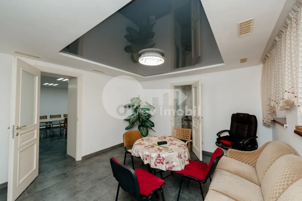 Spațiu comercial, Centru, MIRCEA ELIADE