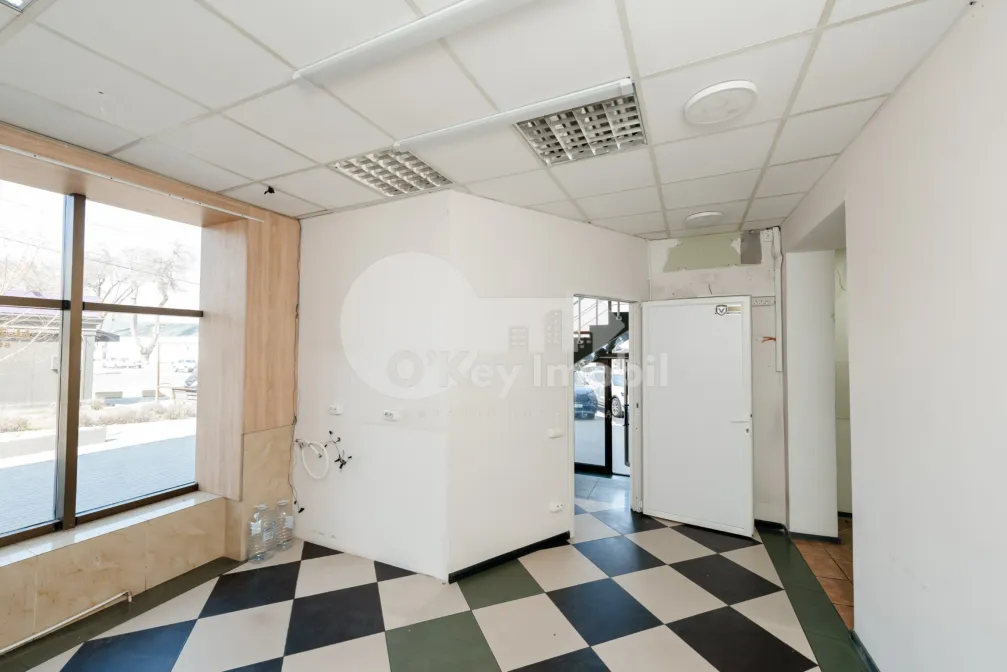 Spațiu comercial, Centru, MIRCEA ELIADE