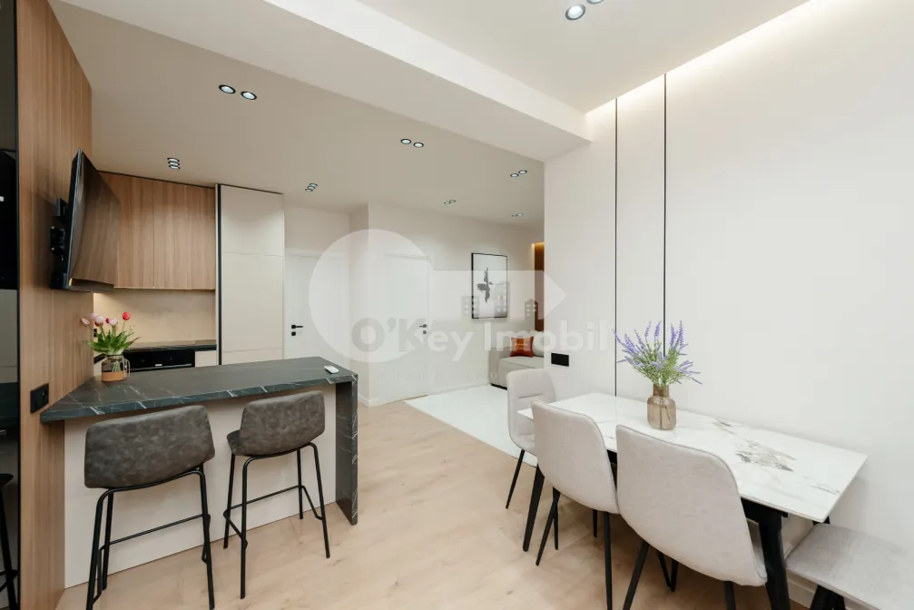 Apartament, Poșta Veche, IAZULUI