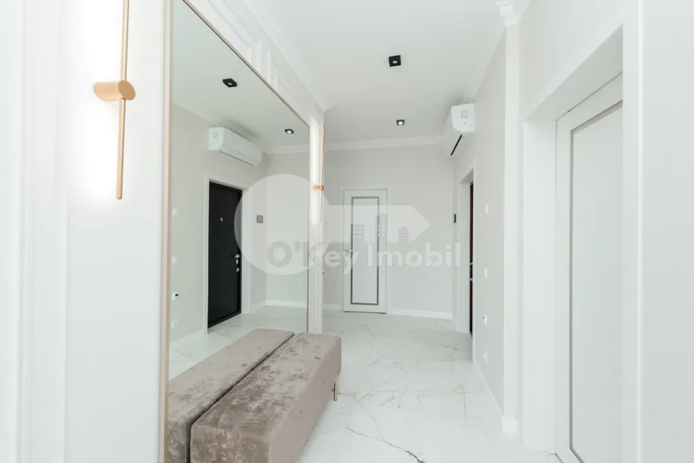 Penthouse, Centru, COLUMNA