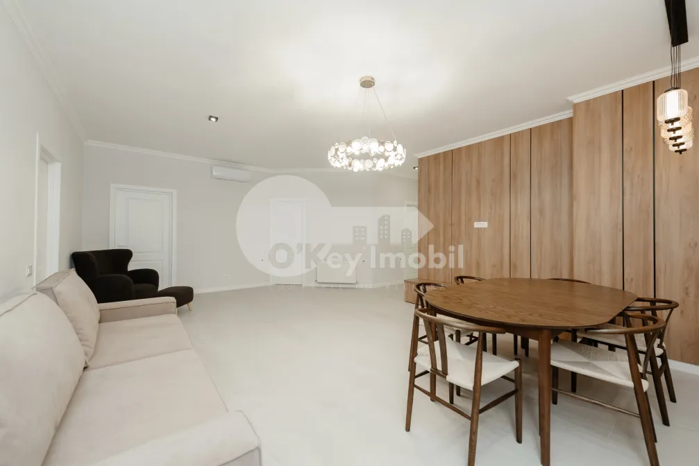 Apartament, Centru, COLUMNA