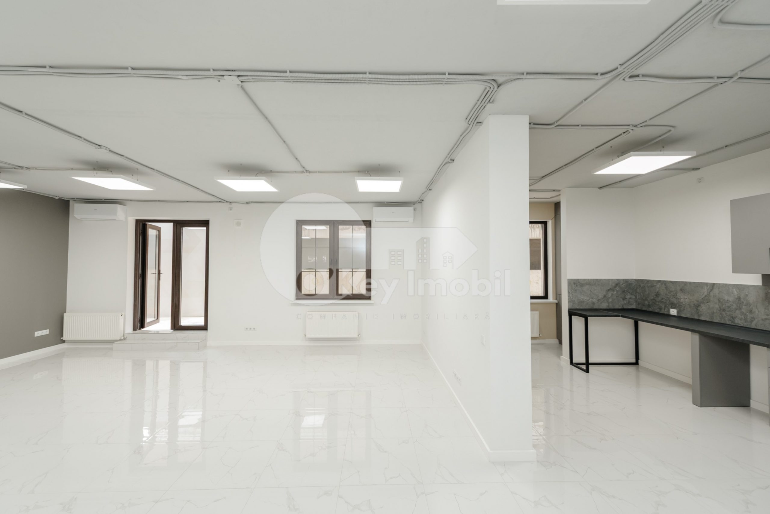 Oficiu, Centru, ALEXANDRU CEL BUN