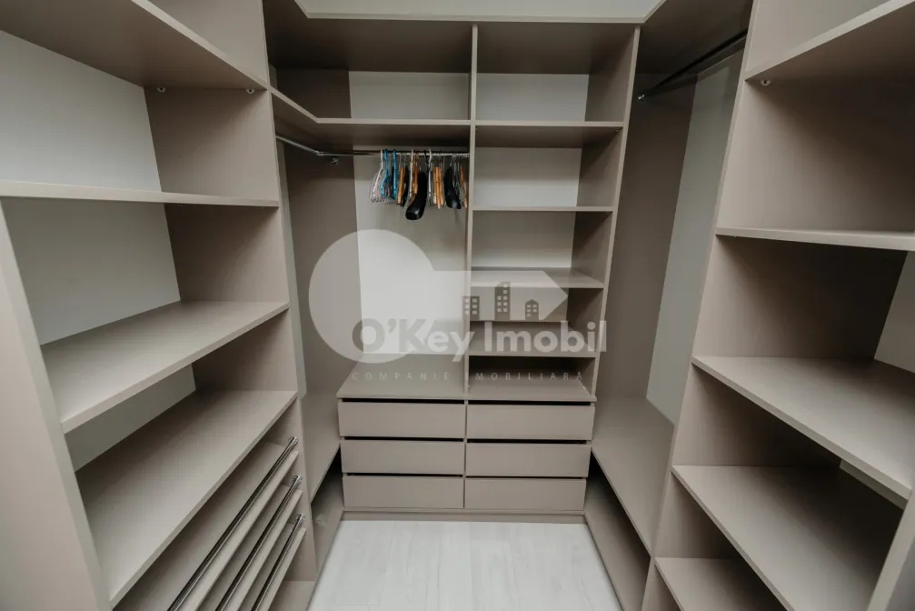 Apartament, Poșta Veche, CEUCARI