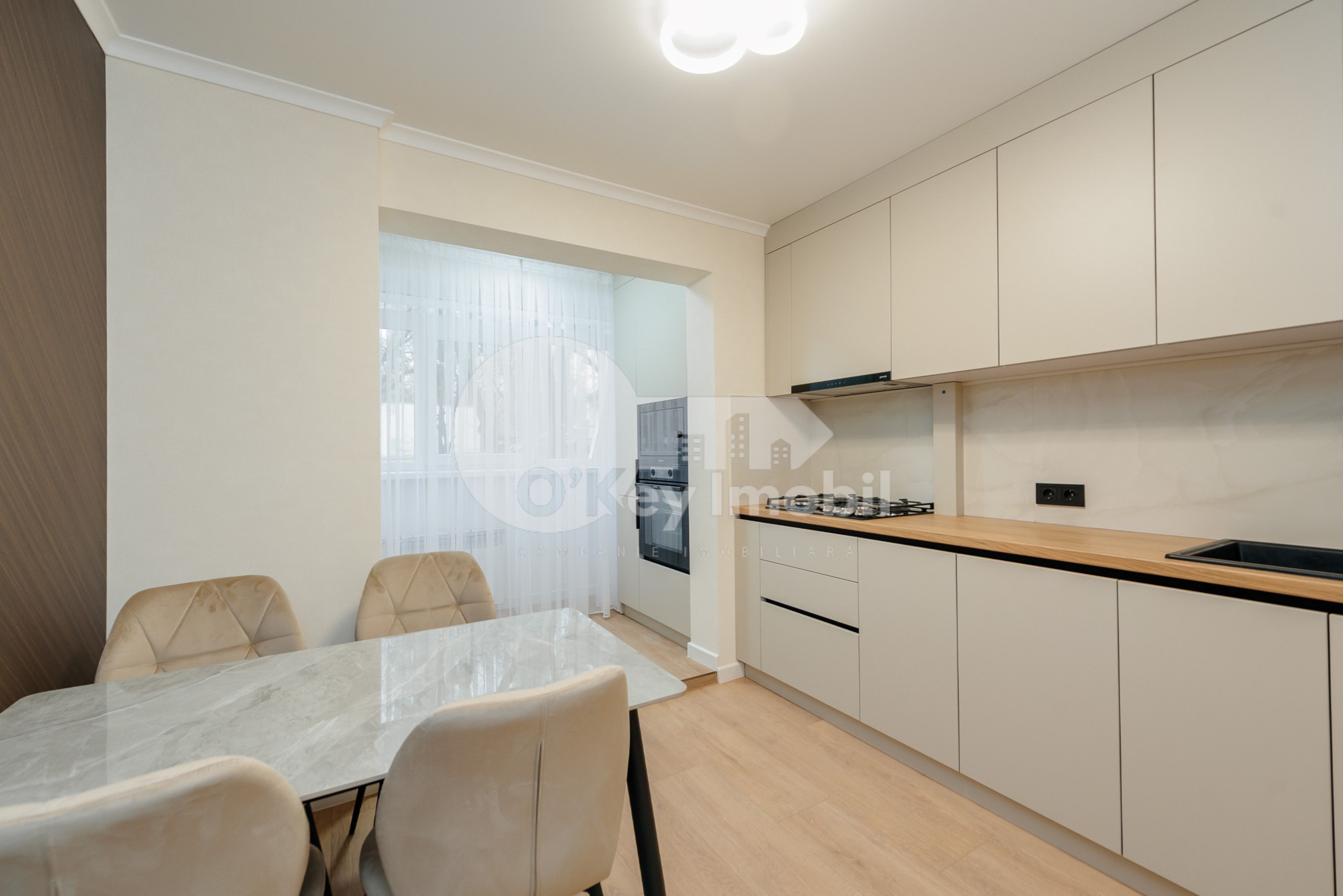 Apartament, Centru, GRĂDILOR