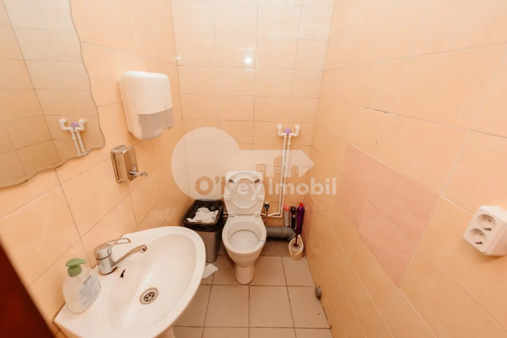 Комм. помещение, Чеканы, ДЖИНТА ЛАТИНЭ