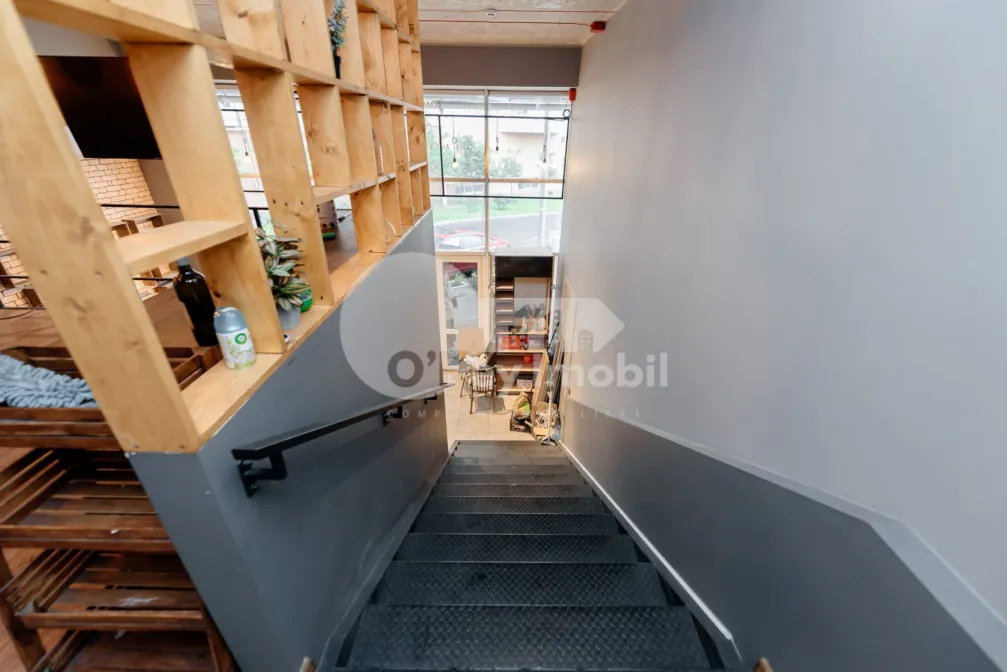 Spațiu comercial, Centru, MELESTIU