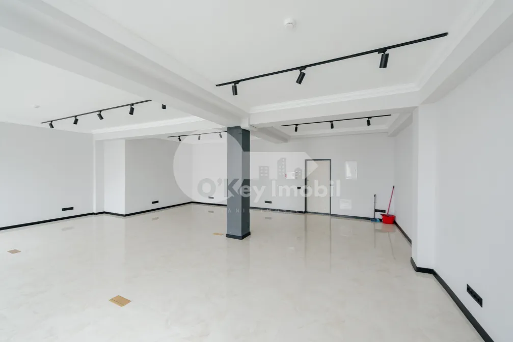 Oficiu, Centru, MIHAI EMINESCU