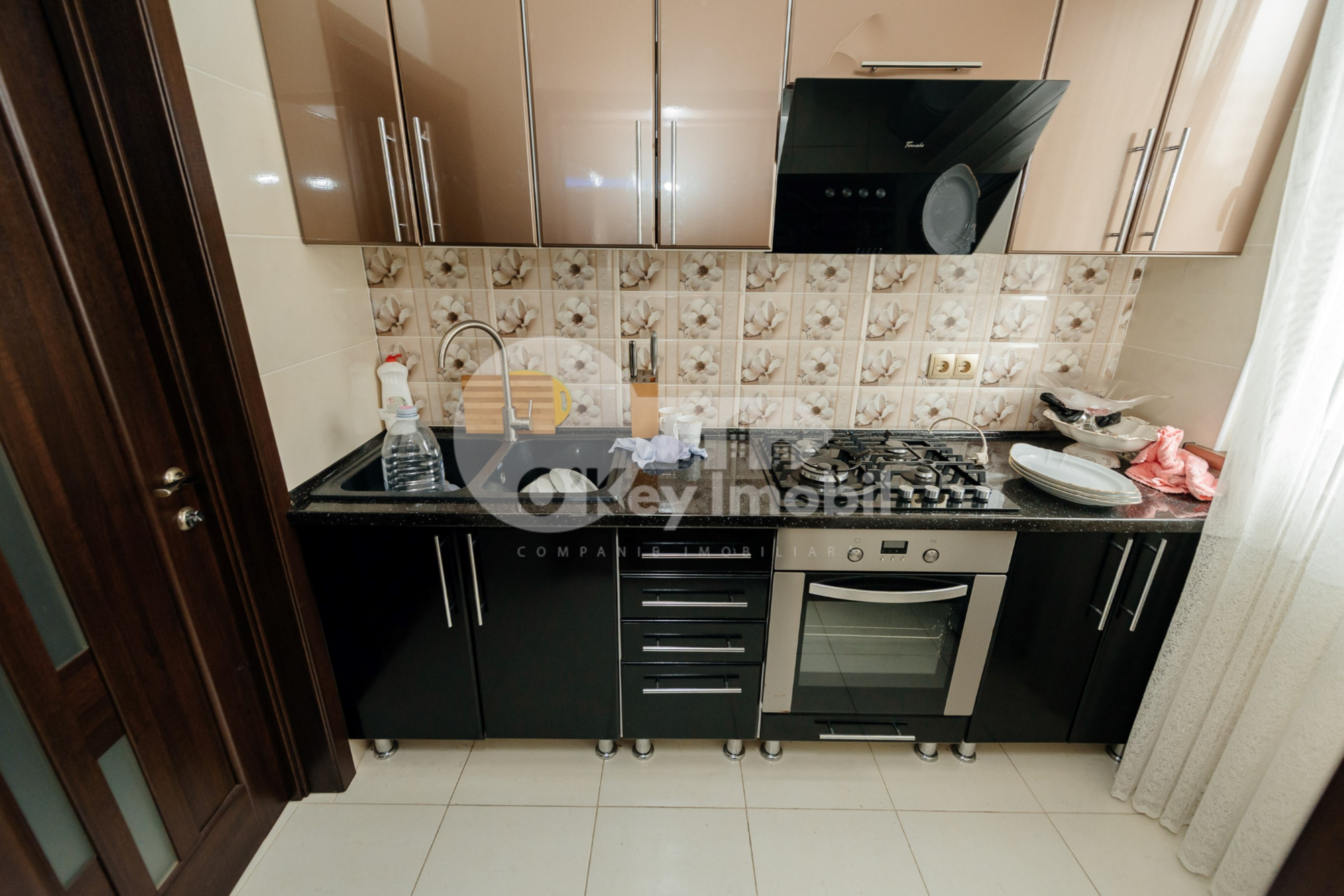 Комм. помещение, Буюканы, ИОН ЛУКА КАРАДЖАЛЕ