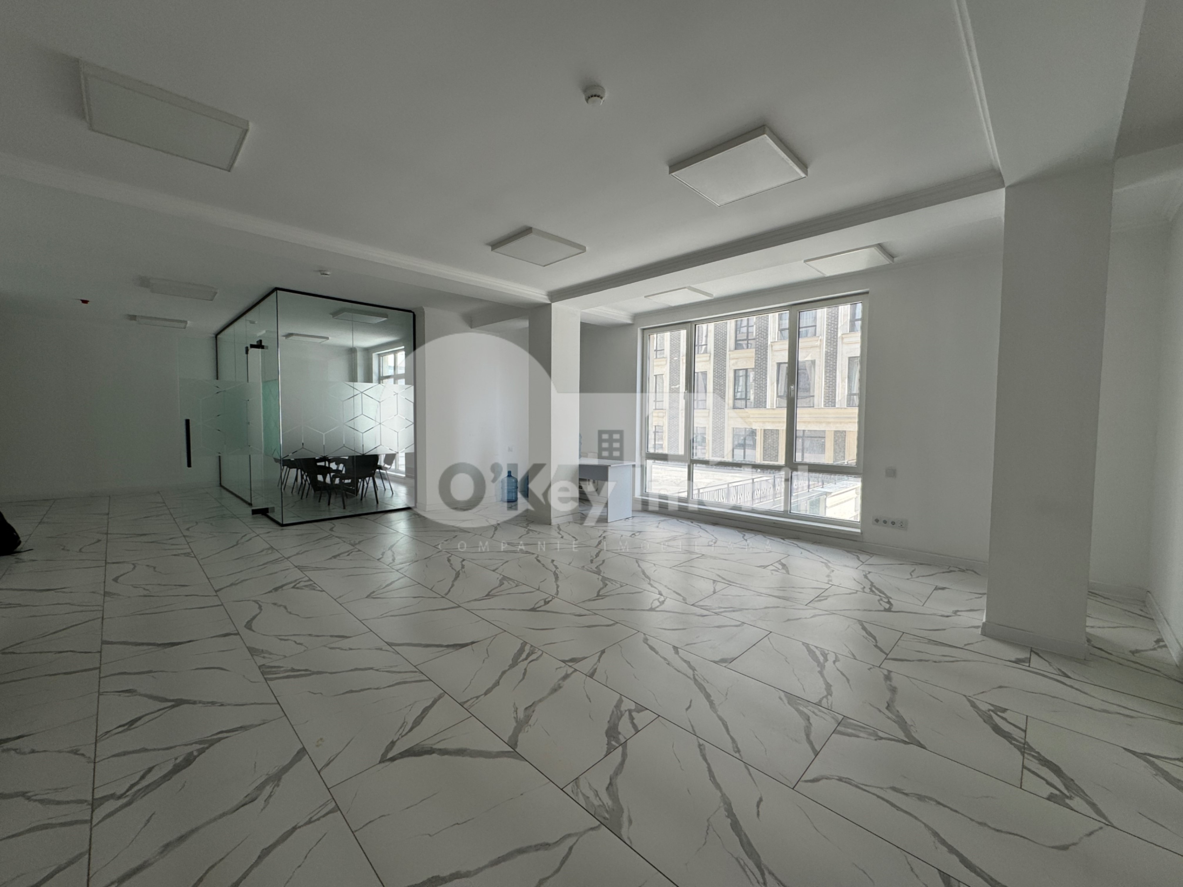 Офис, Центр, МИХАЙ ЕМИНЕСКУ