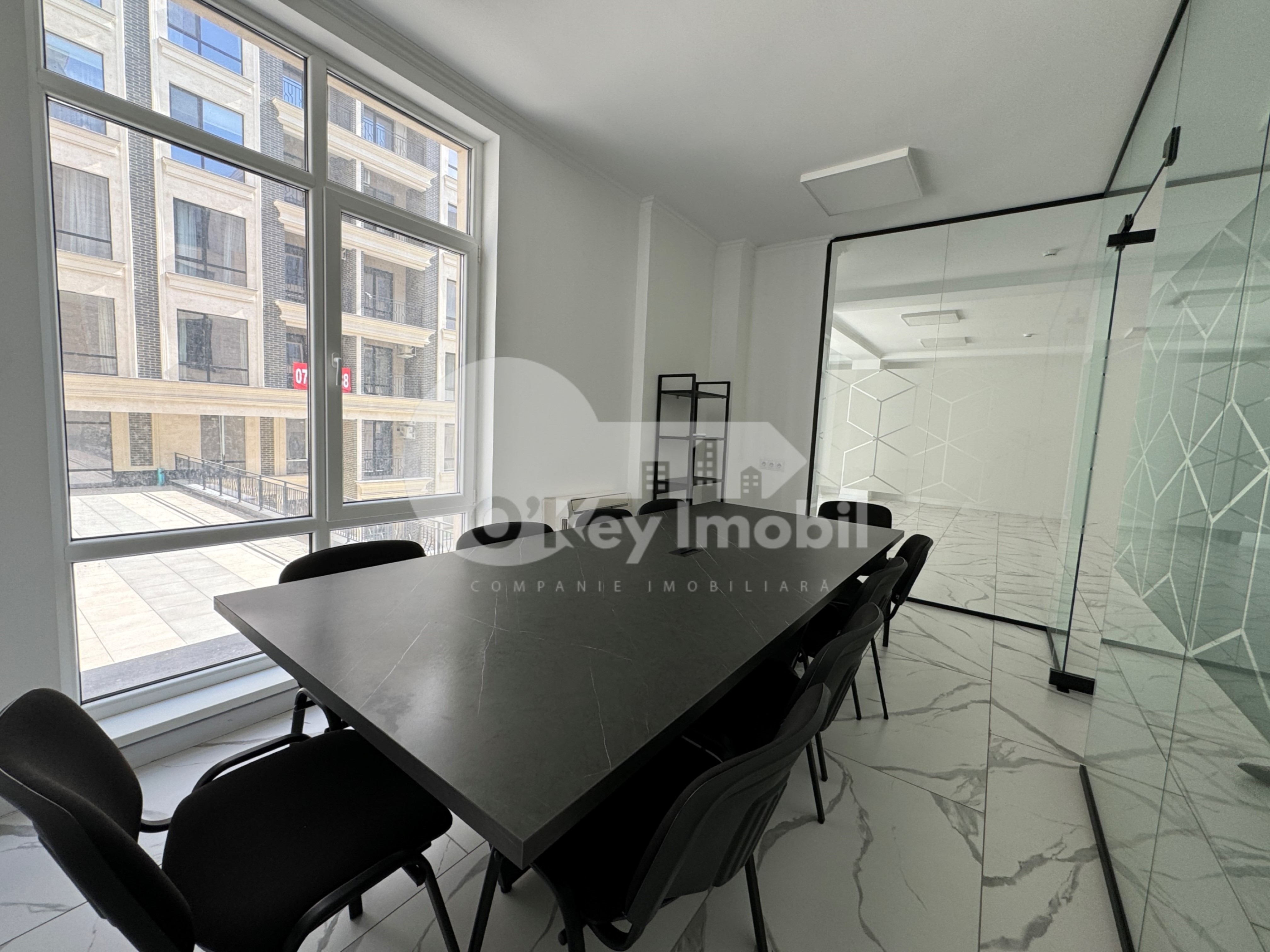 Офис, Центр, МИХАЙ ЕМИНЕСКУ