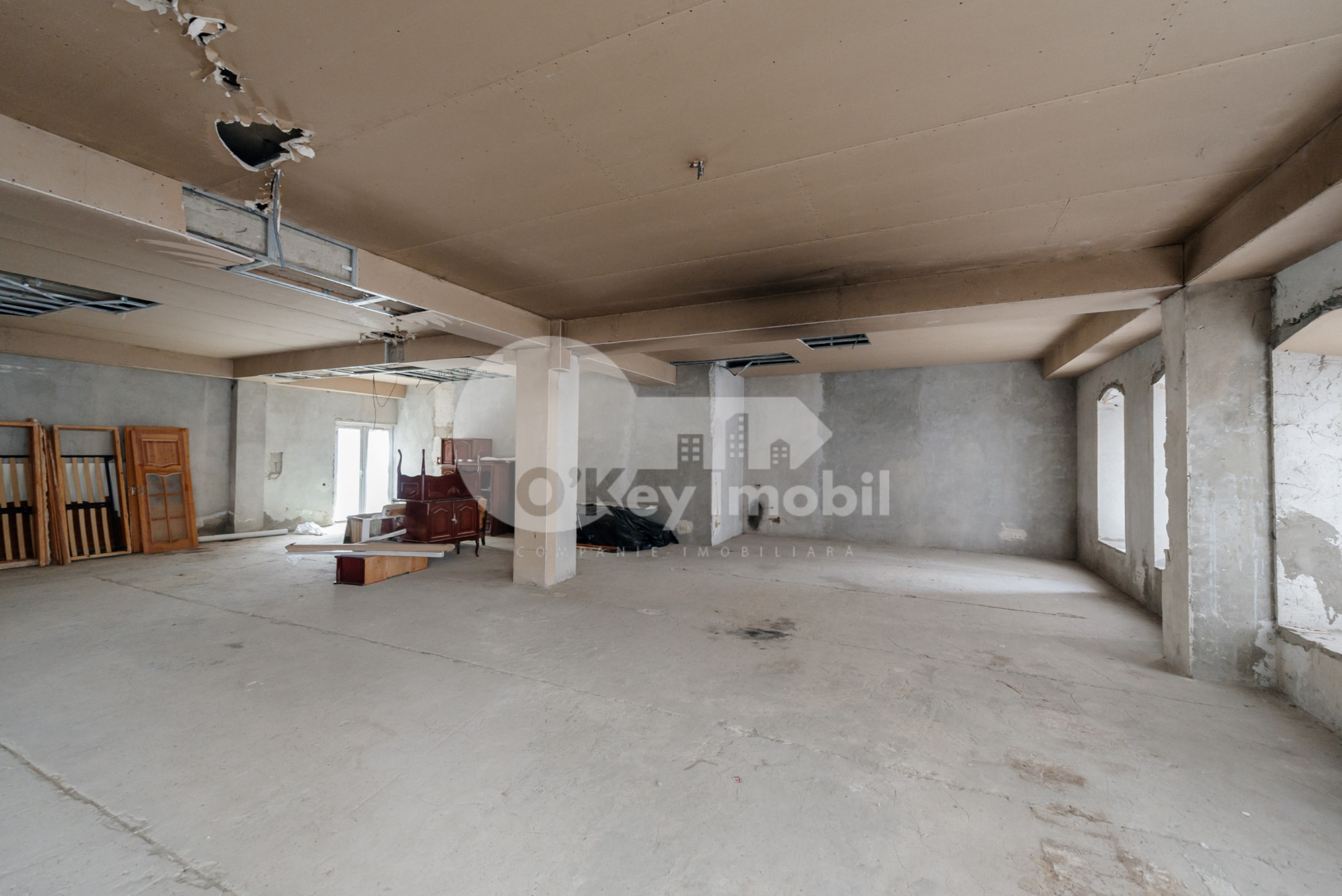 Комм. помещение, Центр, МИХАЙ ЕМИНЕСКУ