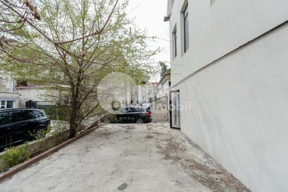 Spațiu comercial, Centru, MIHAI EMINESCU