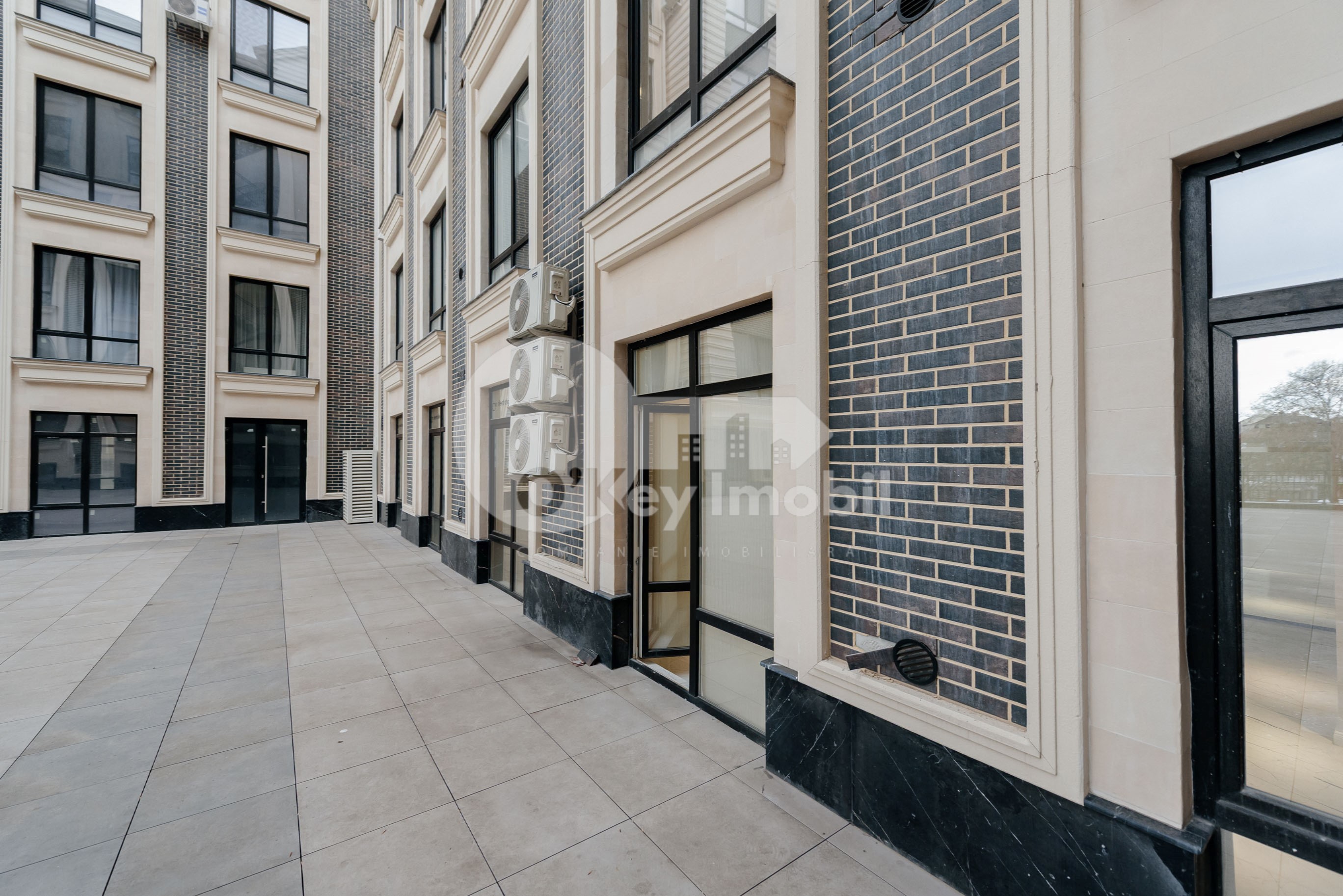 Офис, Центр, МИХАЙ ЕМИНЕСКУ