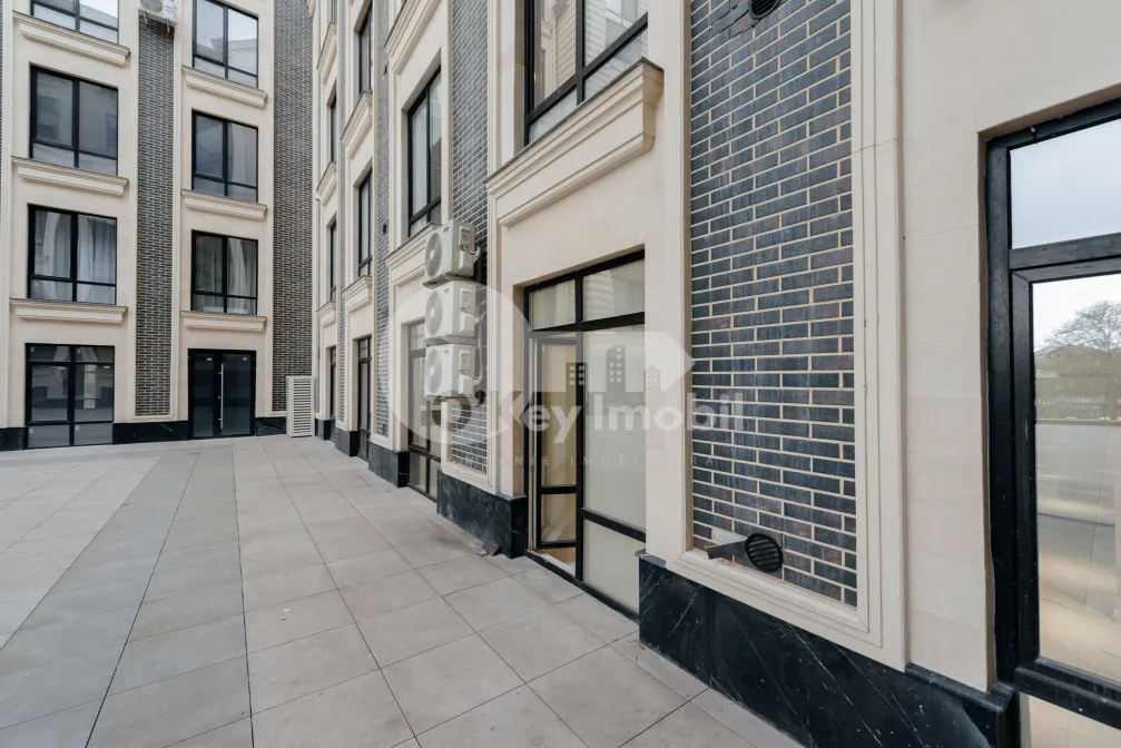 Oficiu, Centru, MIHAI EMINESCU