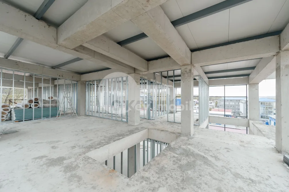 Склад, Чеканы, УЗИНЕЛОР