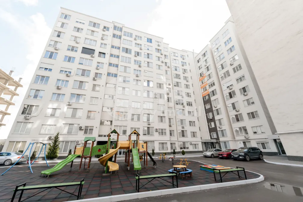 Квартира, Чеканы, МИЛЕСКУ СПЭТАРУ