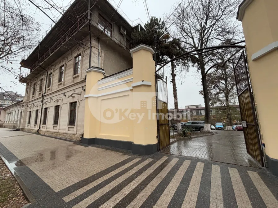 Oficiu, Centru, COLUMNA