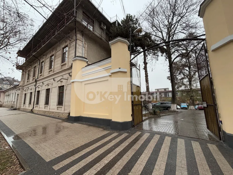 Oficiu, Centru, COLUMNA