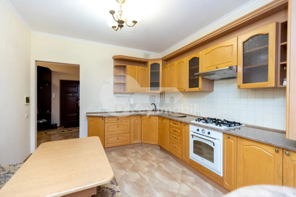 Квартира, Рышкановка, БОГДАН ВОЕВОД