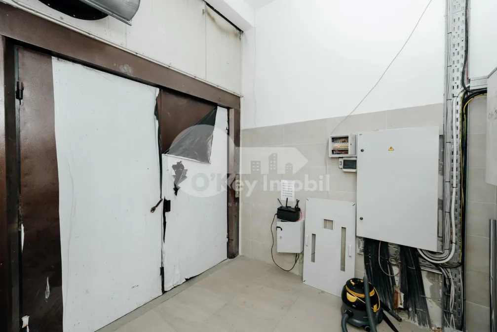 Spațiu comercial, Buiucani, ȘOS. BALCANI