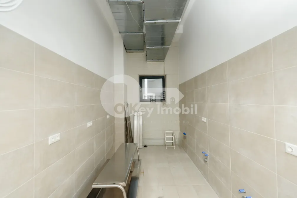 Spațiu comercial, Buiucani, ȘOS. BALCANI