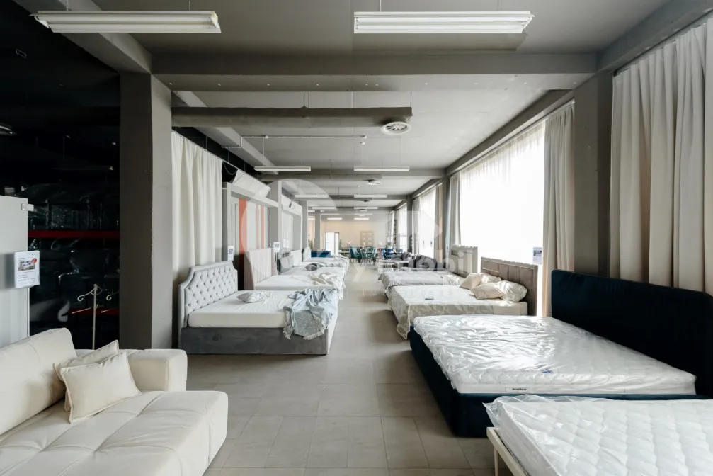 Spațiu comercial, Buiucani, ȘOS. BALCANI