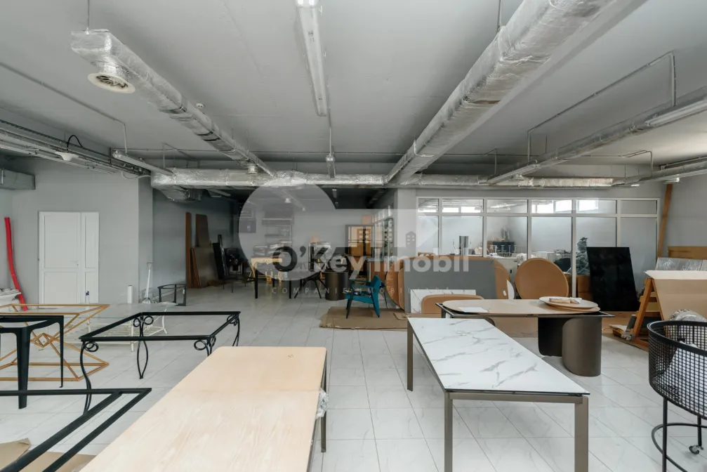 Spațiu comercial, Buiucani, ȘOS. BALCANI