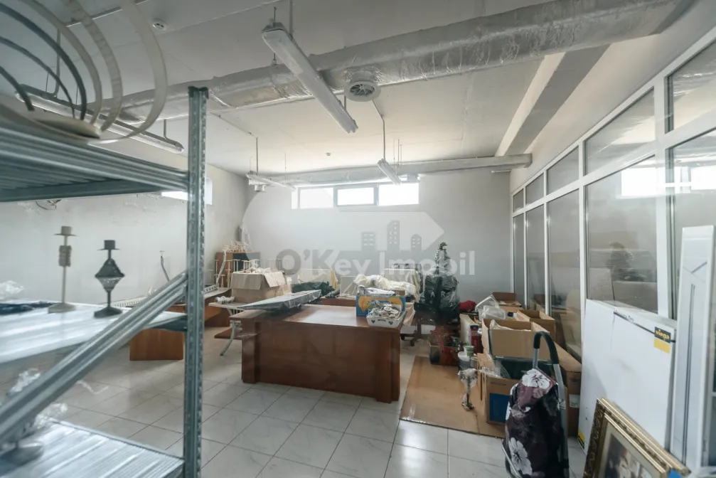 Spațiu comercial, Buiucani, ȘOS. BALCANI