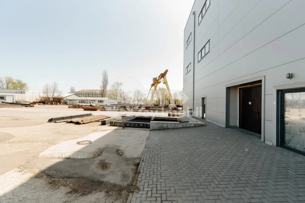 Spațiu comercial, Buiucani, ȘOS. BALCANI