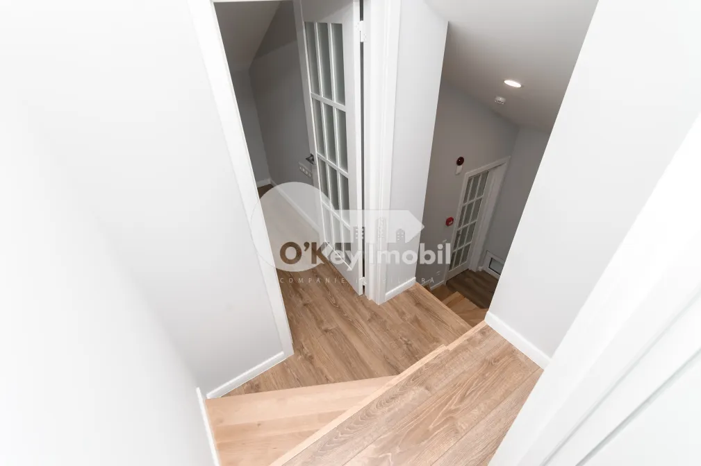 Oficiu, Centru, VLAICU PÂRCĂLAB