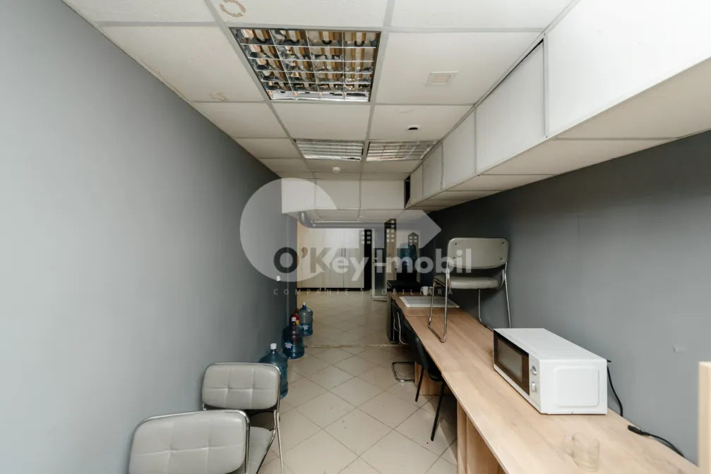 Spațiu comercial, Botanica, DECEBAL