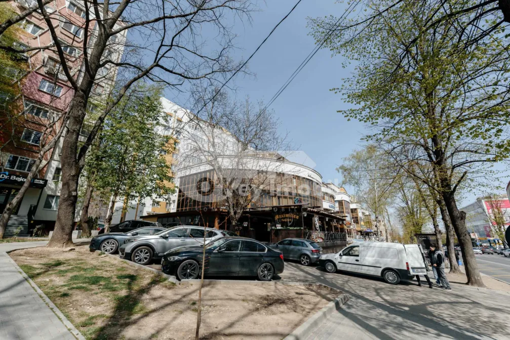 Spațiu comercial, Botanica, DECEBAL