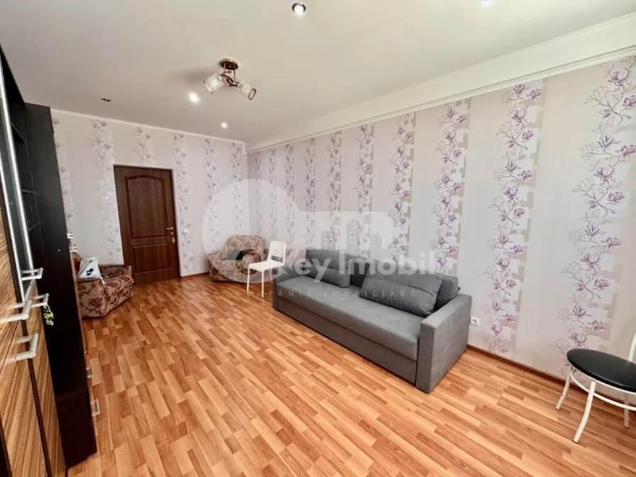 Apartament, Bubuieci, GRIGORE VIERU