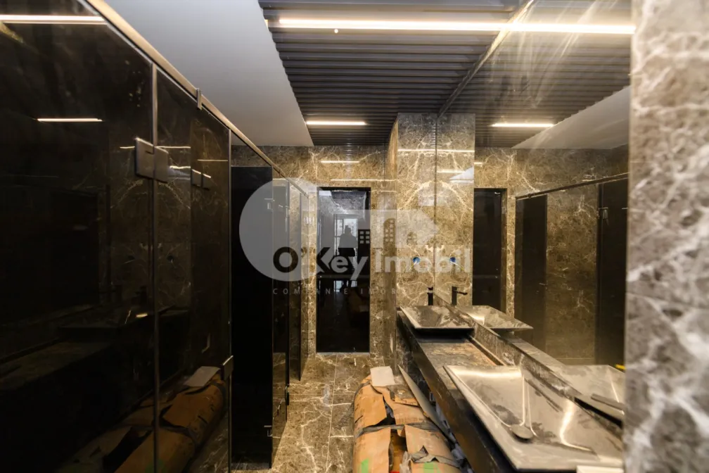 Офис, Центр, МИХАЙ ВИТЯЗУЛ