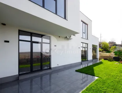 Duplex, CODRU