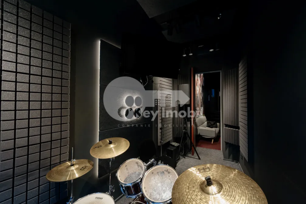 Spațiu comercial, Centru, MITROPOLIT DOSOFTEI