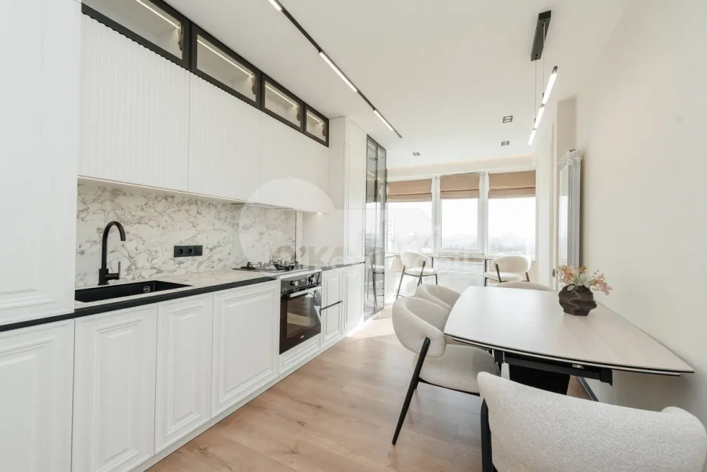 Apartament, Buiucani, VASILE LUPU