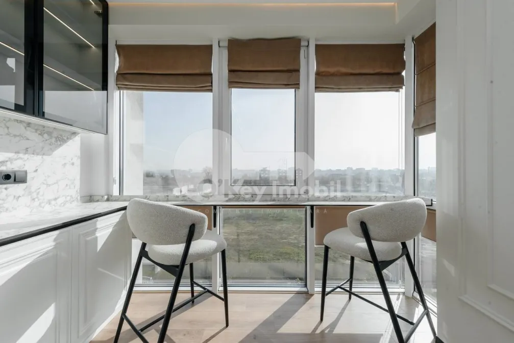 Apartament, Buiucani, VASILE LUPU