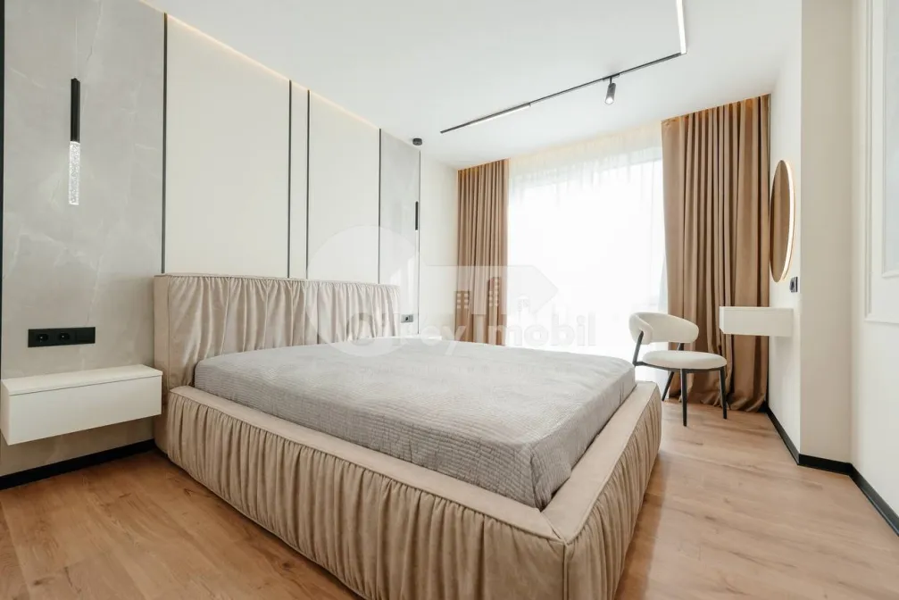 Apartament, Buiucani, VASILE LUPU