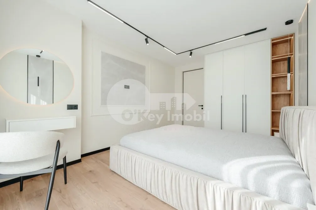 Apartament, Buiucani, VASILE LUPU