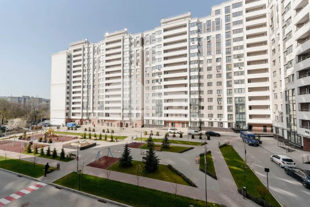 Apartament, Buiucani, VASILE LUPU