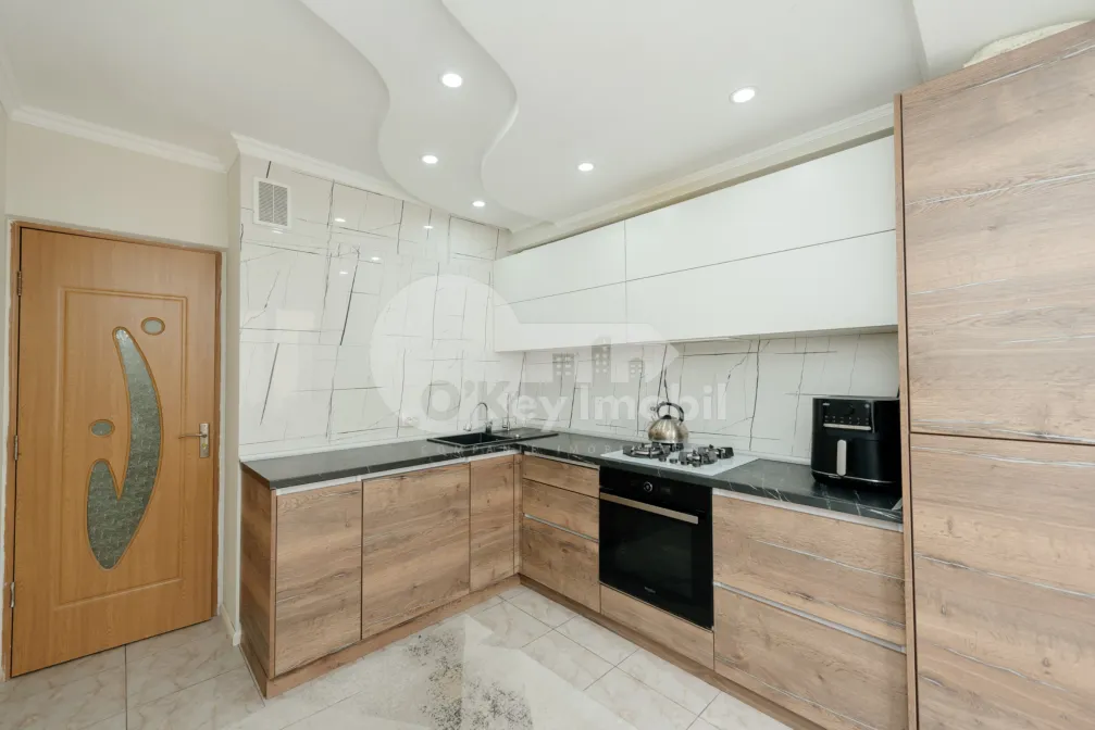 Apartament, Poșta Veche, IAZULUI