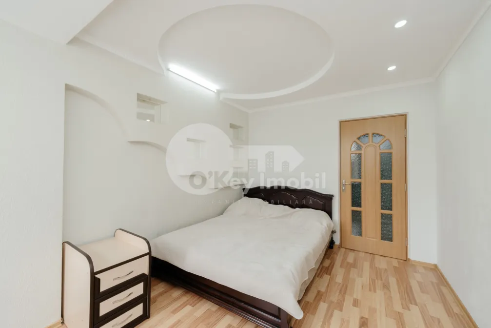 Apartament, Poșta Veche, IAZULUI