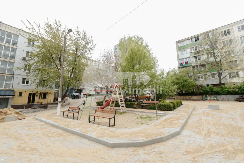 Apartament, Poșta Veche, IAZULUI