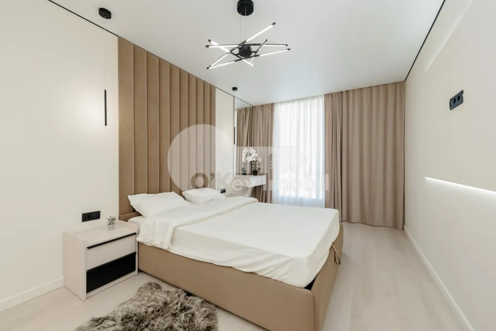 Apartament, Durlești, REGINA ELISABETA